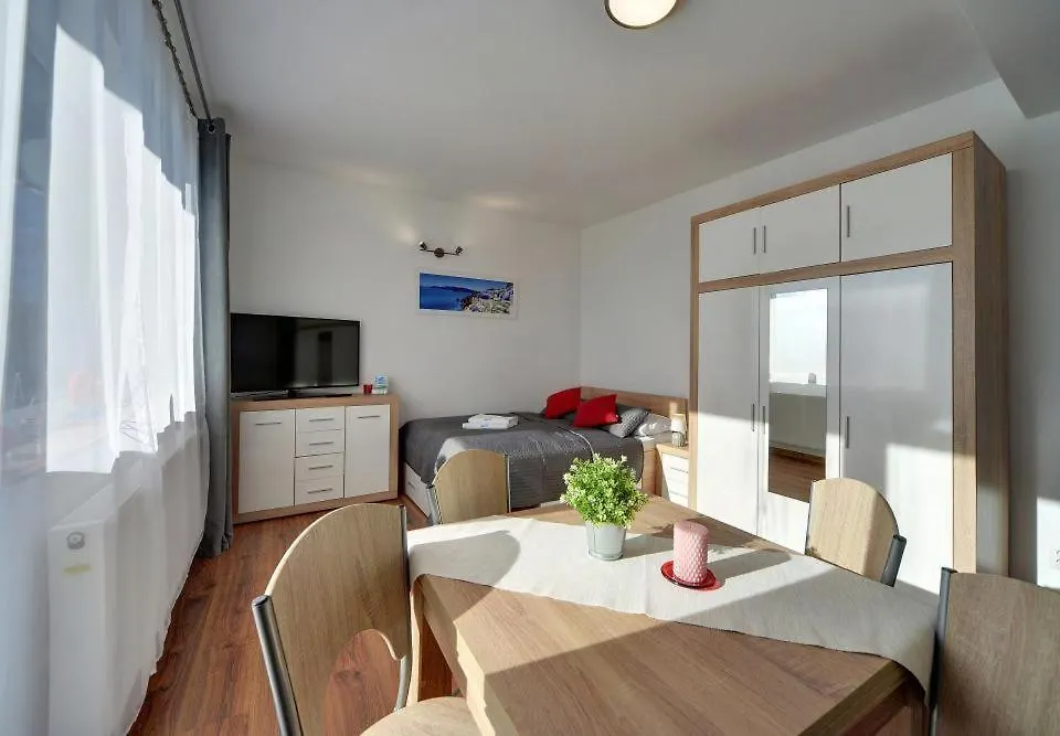 Apart-Invest Apartament Sloneczny Poranek Schreiberhau Polen